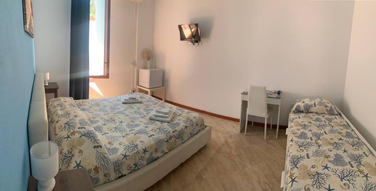 Borgomarino'S Room Cefalù Exteriör bild